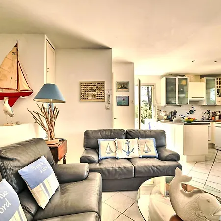 度假居 Les Epinouses By Interhome *