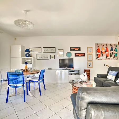 度假居 Les Epinouses By Interhome *