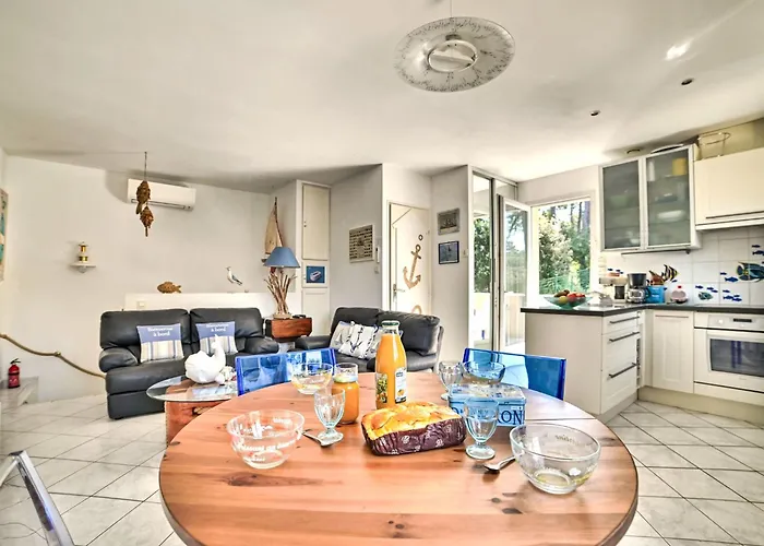 Les Epinouses By Interhome *