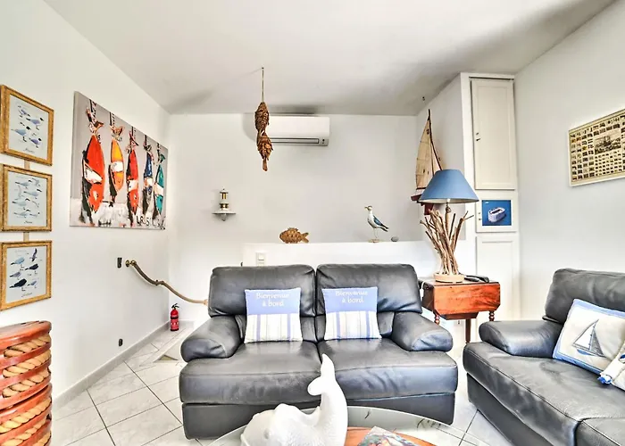 Les Epinouses By Interhome