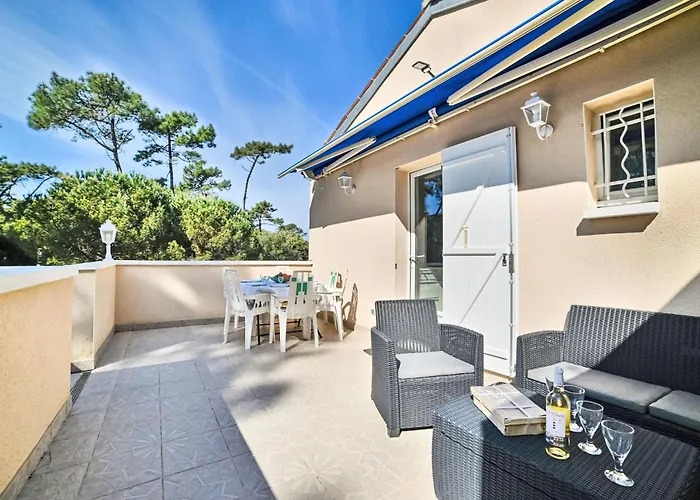 Les Epinouses By Interhome *